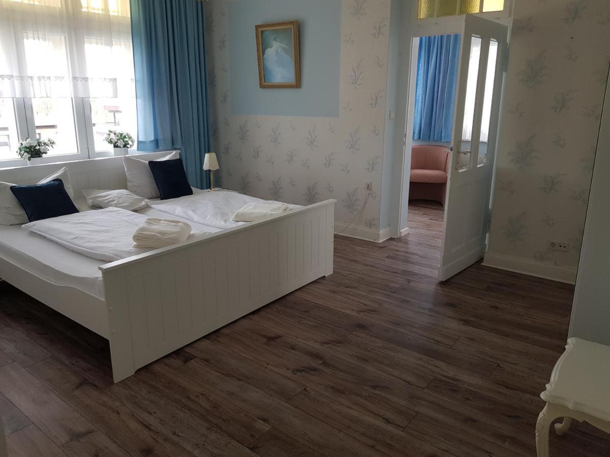 Villa Zur Schoenen Aussicht Bad Salzuflen Dış mekan fotoğraf